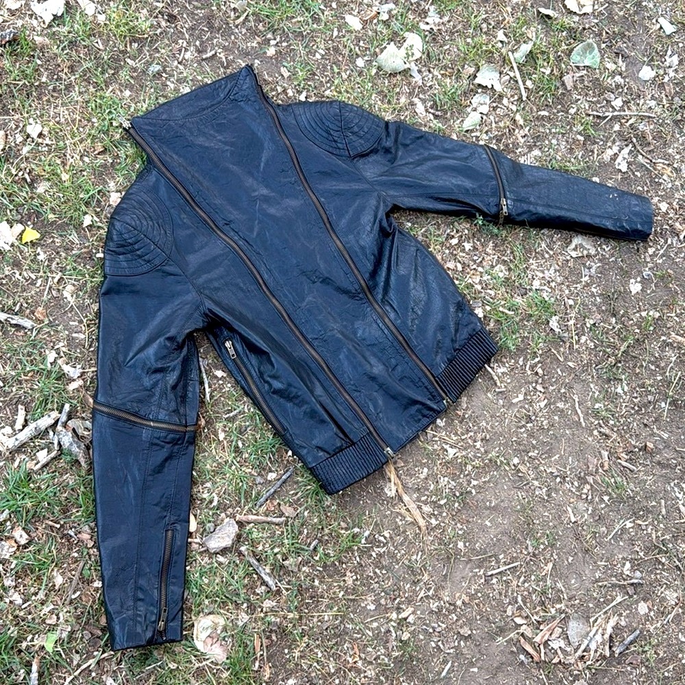 Women's Black Jacket